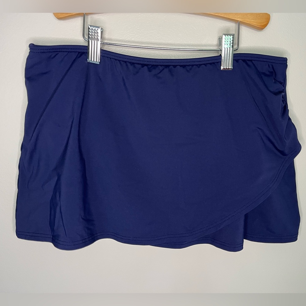 Land’s End Navy Blue Women’s Mini Tulip Hem Swim Skirt Size 8
